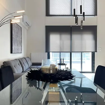 Apartment G1 - Stylish Maisonette Near Marina Flisvos *