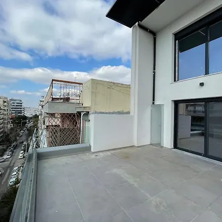 G1 - Stylish Maisonette Near Marina Flisvos